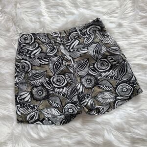 Loft Olive Abstract Leaf Print Art Deco Floral Shorts Size 2 Boho Black Summer